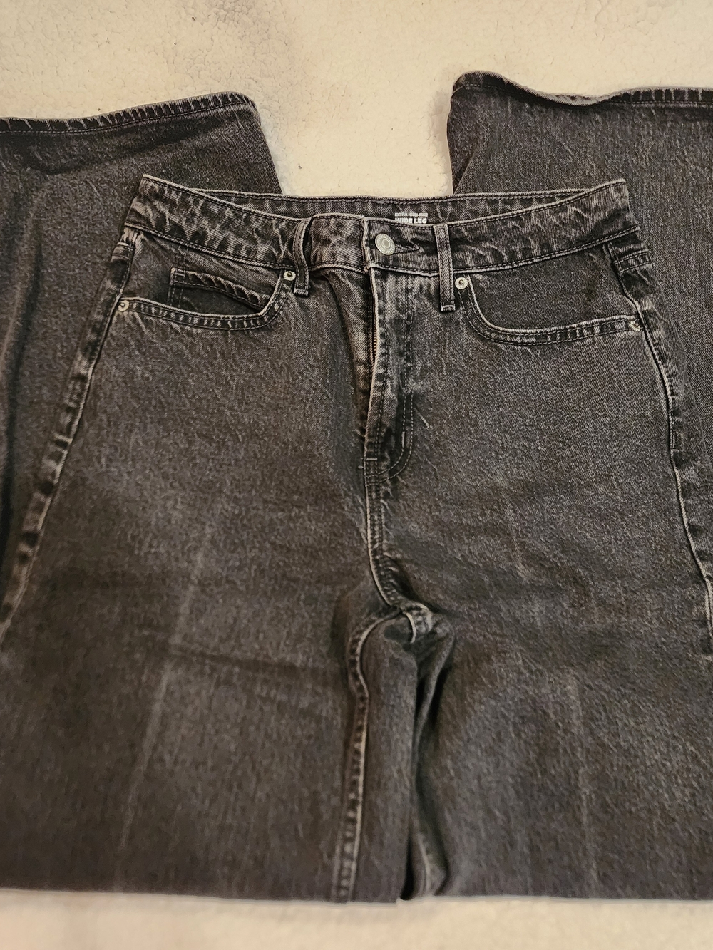 Old Navy Men's Black Wash Bootcut Jeans